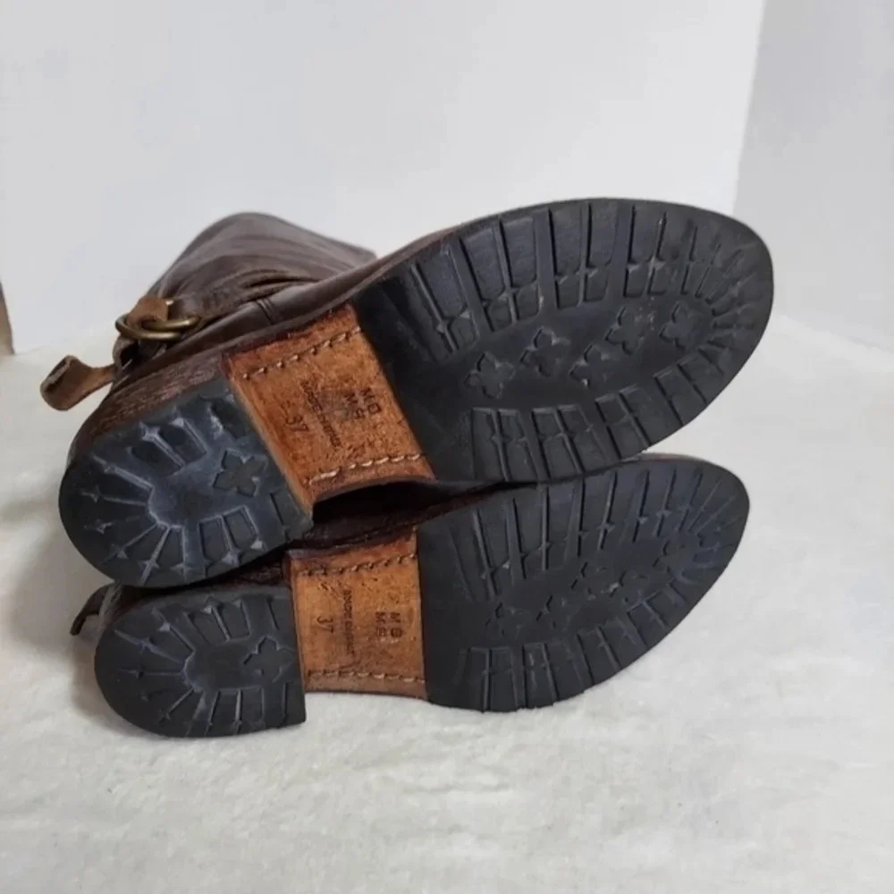 Vintage Shoe Company Distressed Brown Leather Boots Wrap Around Buckle Straps